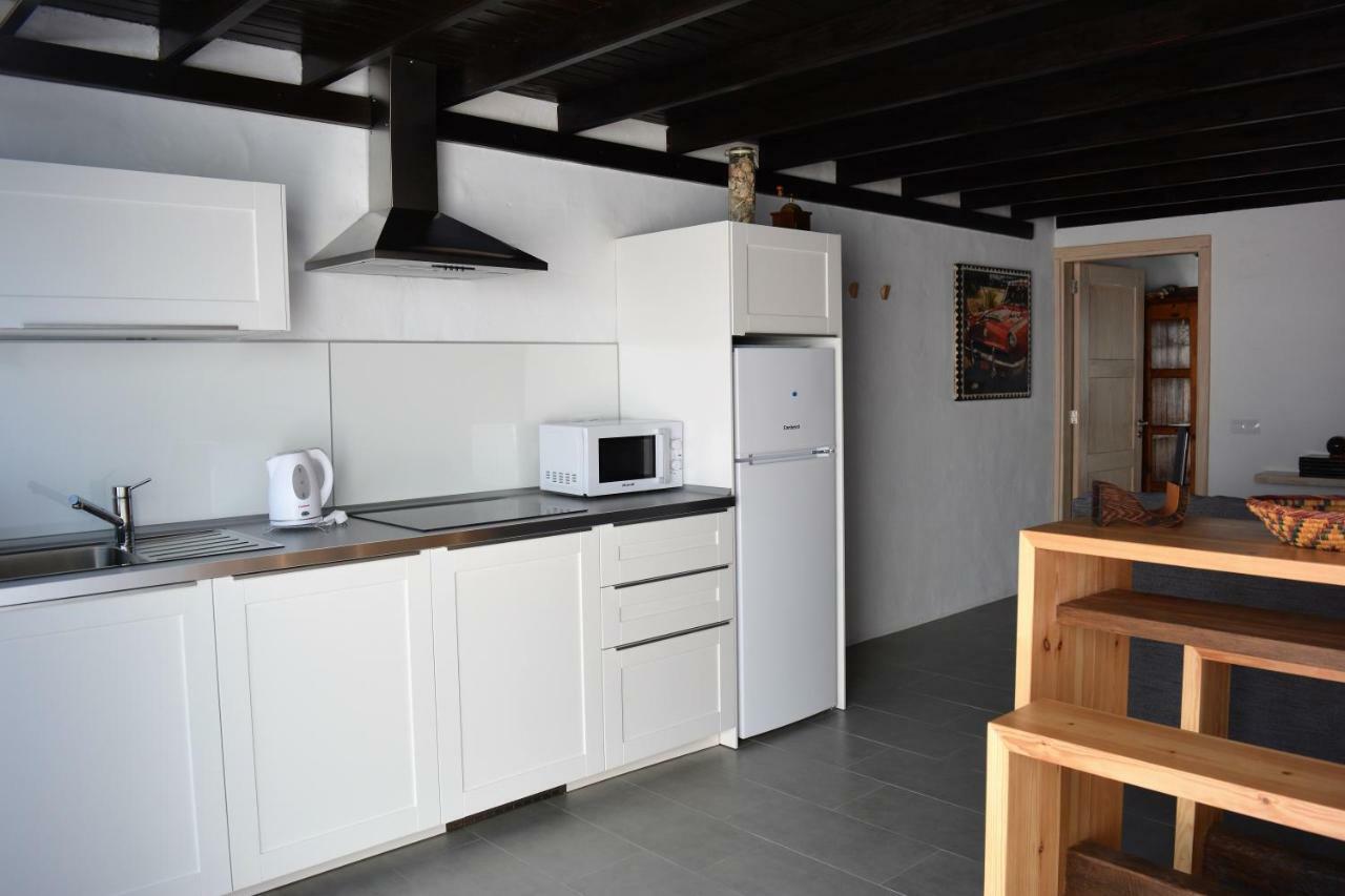 Apartamento Las Palmeras Nazaret Esterno foto