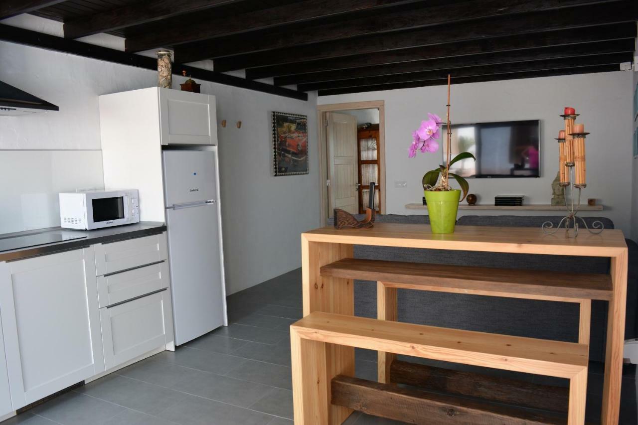 Apartamento Las Palmeras Nazaret Esterno foto